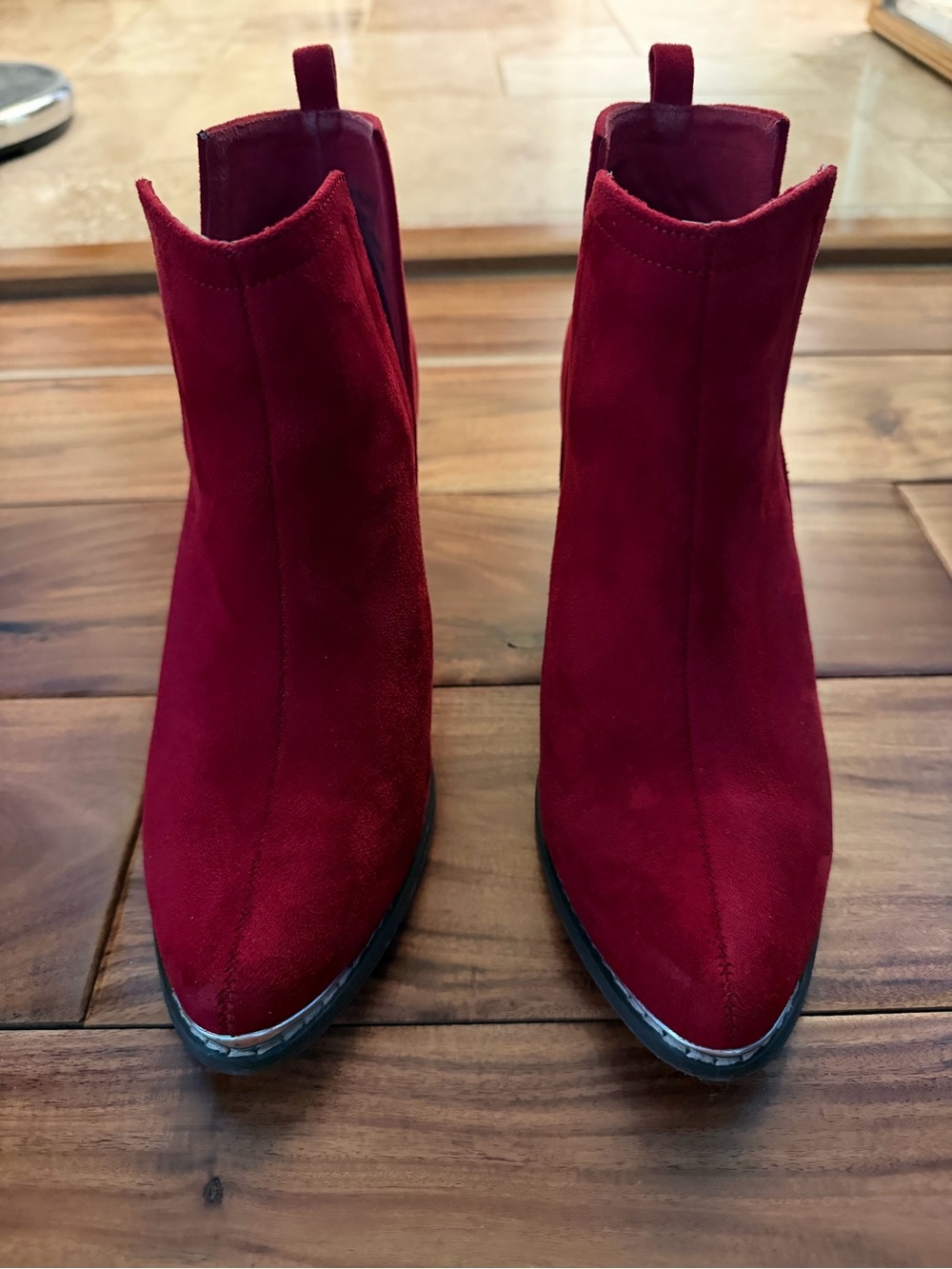 Women's Red Suede Pointed Toe Ankle Boots